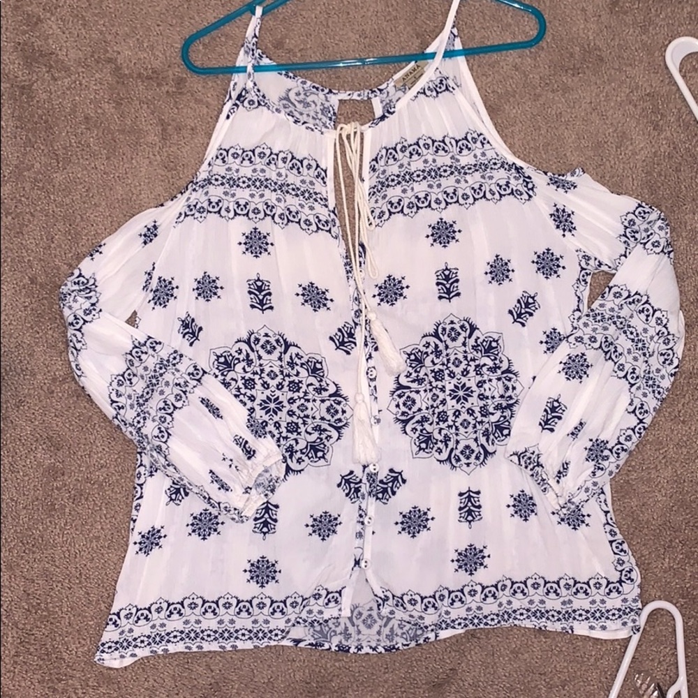Patterned blouse
